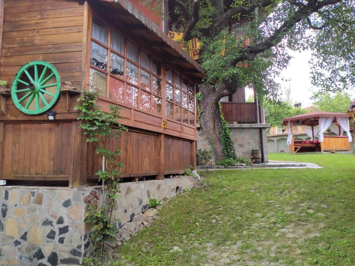 Стаи За Гости Дора Koprivștița Exterior foto
